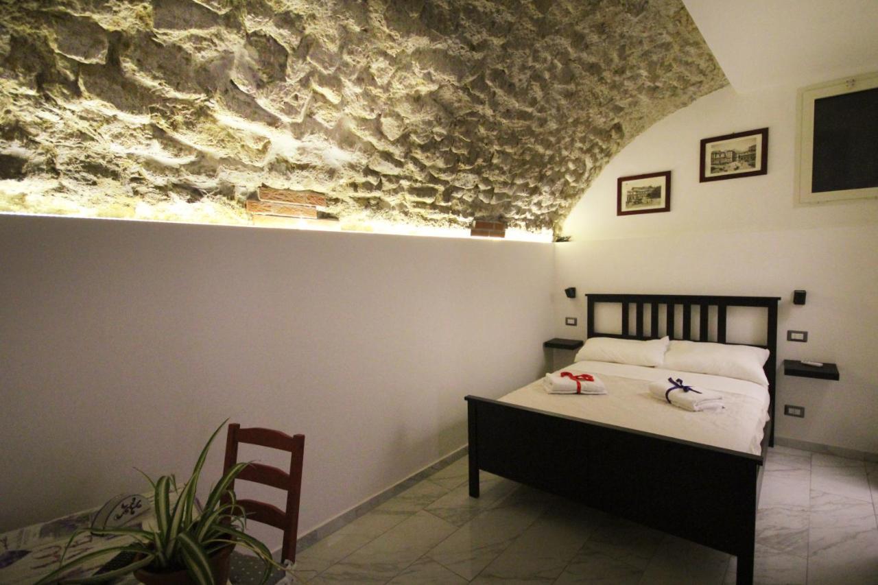 Hotel Il Rifugio 21 Pozzuoli Exterior foto