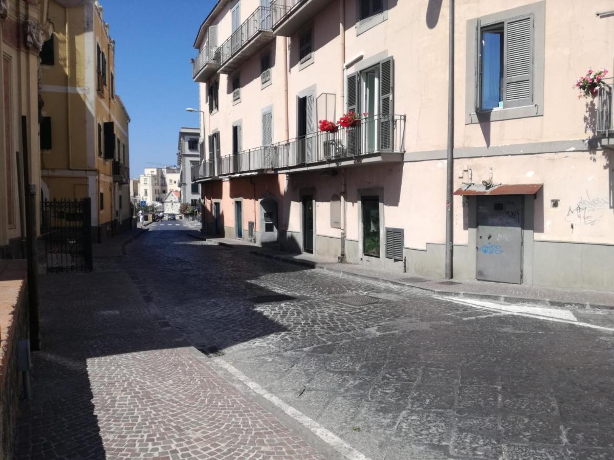 Hotel Il Rifugio 21 Pozzuoli Exterior foto